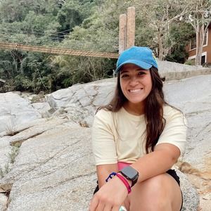 Meet your Posher, Jessica